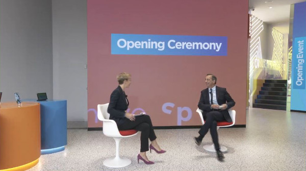 SPAZIO LENOVO Sala